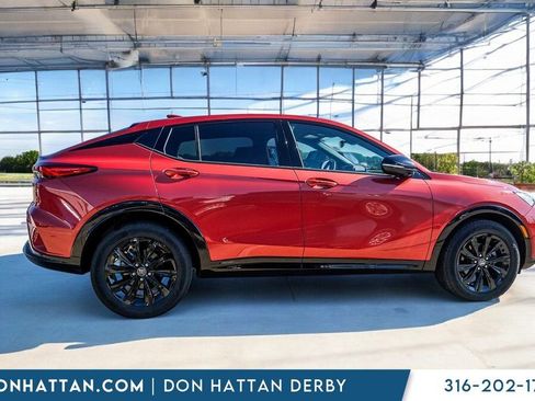 Used 2024 Buick Envista Sport Touring w/ Convenience I Package image 32