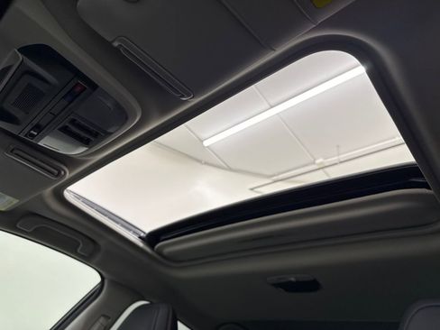 Used 2025 Subaru Crosstrek 2.5i Limited image 23