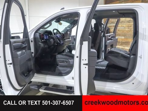 Used 2025 Chevrolet Silverado 2500 LT w/ Convenience Package AWD/4WD image 38