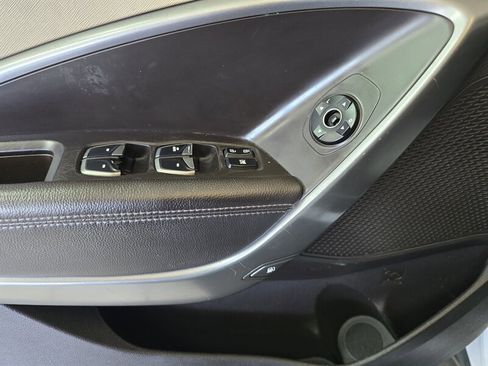 Used 2014 Hyundai Santa Fe GLS image 21