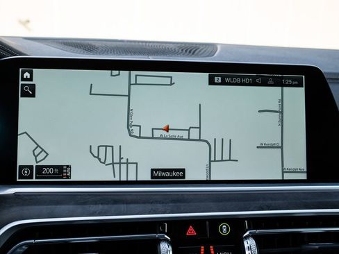 Used 2023 BMW X5 xDrive40i w/ Parking Assistance Package image 37