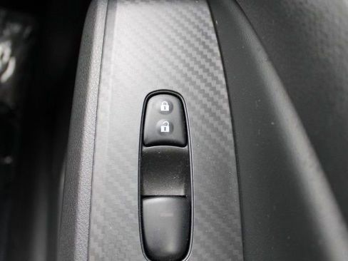 Used 2024 Nissan Altima 2.5 SV image 22