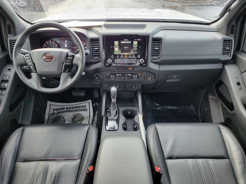 Used 2022 Nissan Frontier PRO-4X w/ Pro-4X Premium Package image 9