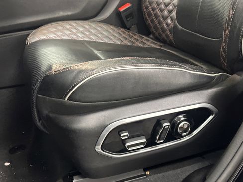 Used 2023 Jeep Grand Cherokee Summit w/ Adv Protech Group IV image 15