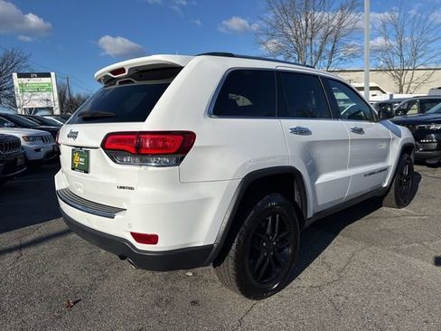 Used 2022 Jeep Grand Cherokee Limited image 18