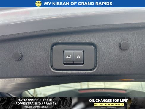 New 2026 Nissan Pathfinder Platinum AWD/4WD image 24