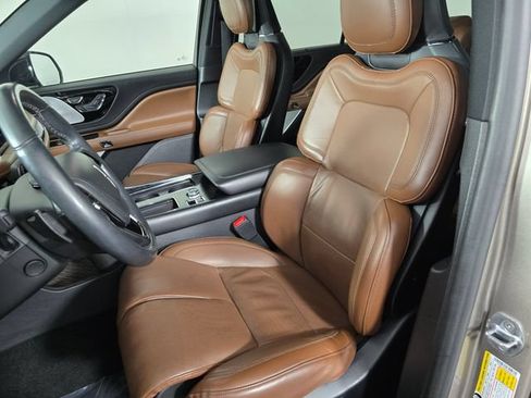 Used 2020 Lincoln Aviator Reserve w/ Equipment Group 202A AWD/4WD image 24