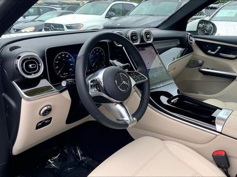 Used 2026 Mercedes-Benz GLC 300 4MATIC image 14