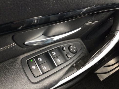 Used 2016 BMW 328i xDrive Sedan AWD/4WD image 39