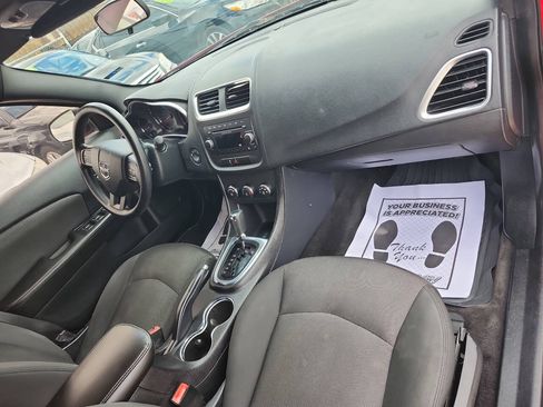 Used 2014 Dodge Avenger SE FWD image 9