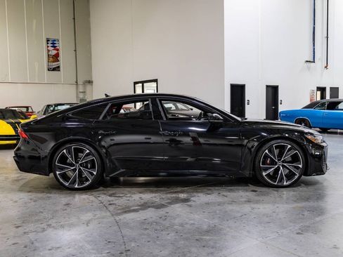 Used 2022 Audi RS 7 Sportback w/ Black Optic Package AWD/4WD image 8