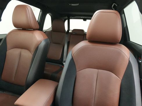 Used 2025 Subaru Forester Touring image 15