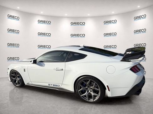 Used 2025 Ford Mustang GT Premium w/ GT Performance Package RWD image 5