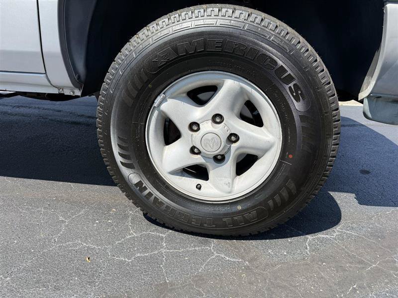 Used 1997 Dodge Ram 1500 Truck 4x4 Club Cab image 23