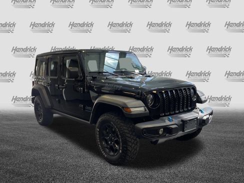 Used 2023 Jeep Wrangler Unlimited w/ Sun & Screen Package AWD/4WD image 3