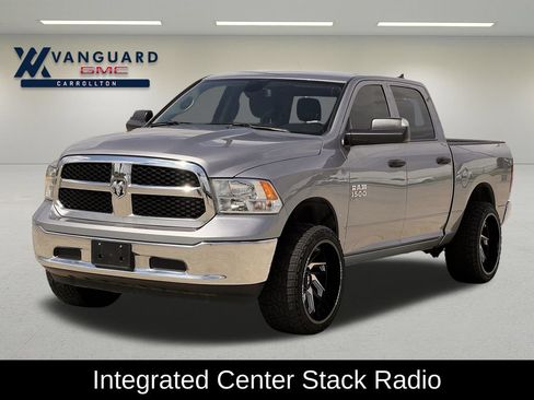 Used 2023 RAM 1500 Classic SLT w/ Trailer & Traction Group AWD/4WD image 9