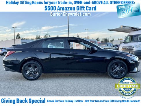 Used 2022 Hyundai Elantra SEL w/ Cargo Package image 6