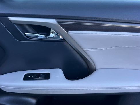 Used 2019 Lexus RX 350 AWD w/ Luxury Package image 19
