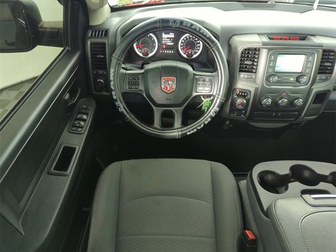 Used 2017 RAM 1500 Express w/ Express Value Package image 14