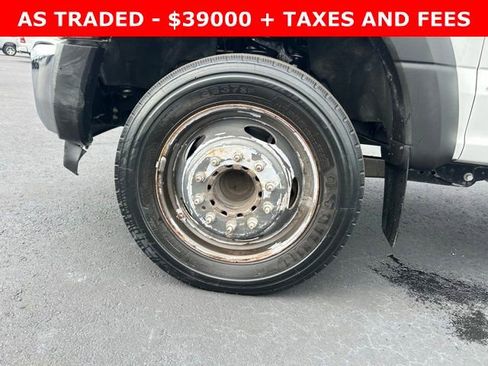 Used 2017 Ford F550 2WD Regular Cab Super Duty image 9