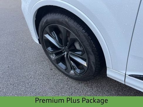 New 2026 Audi Q7 3.0T Premium Plus AWD/4WD image 5