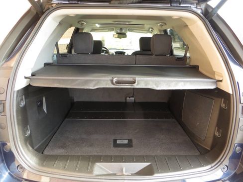 Used 2016 Chevrolet Equinox LT w/ Convenience Package image 30