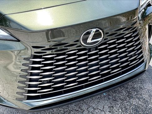 Used 2025 Lexus RX 350 Premium w/ Accessory Package (Z1) FWD image 30
