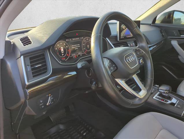 Used 2018 Audi Q5 2.0T Premium Plus w/ Premium Plus Package AWD/4WD image 8