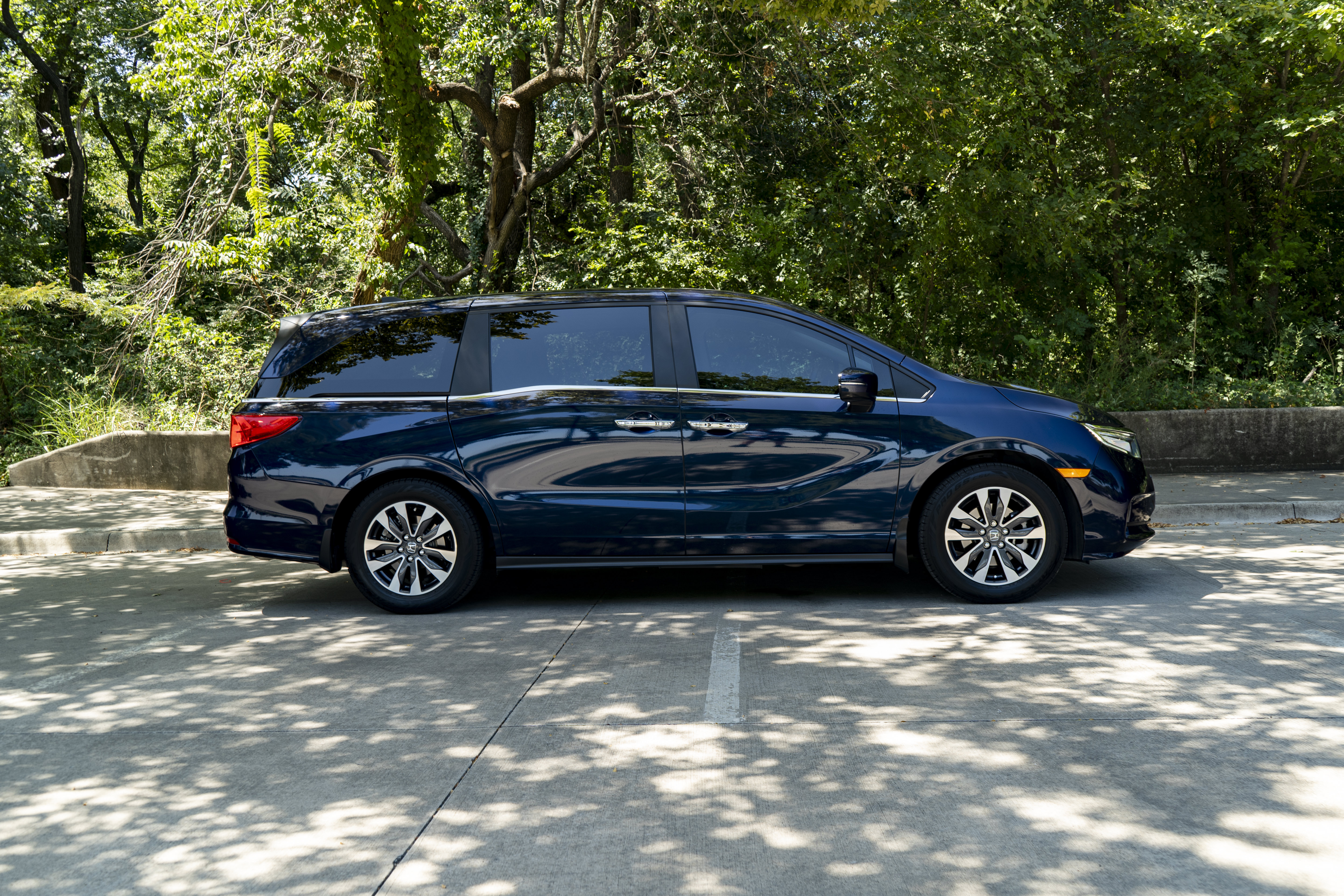 Used 2024 Honda Odyssey EX-L image 10