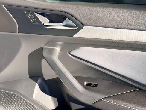 New 2026 Volkswagen Jetta SE FWD image 27