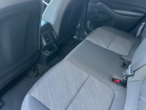 Used 2024 Kia Seltos LX image 12