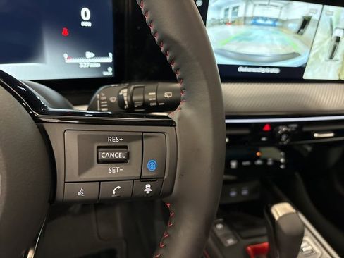 New 2025 Nissan Kicks SR image 20