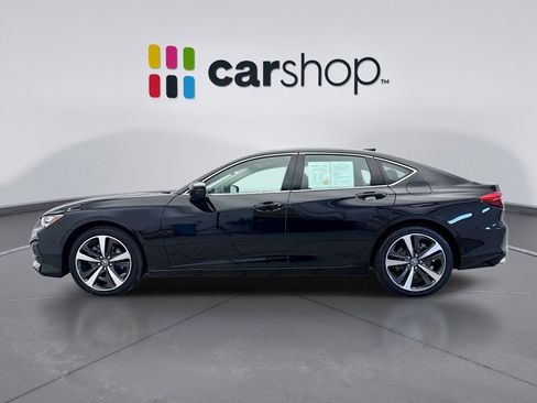 Used 2025 Acura TLX w/ Technology Package image 2