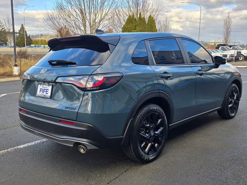Certified 2024 Honda HR-V Sport image 5