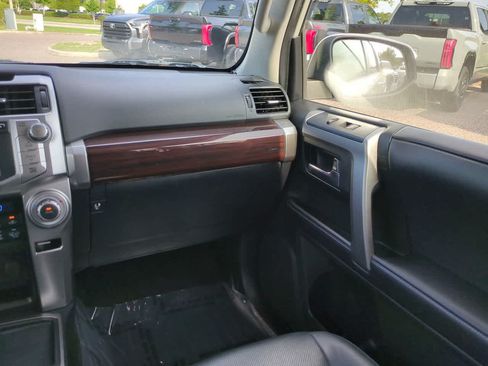 Used 2018 Toyota 4Runner Limited RWD image 16