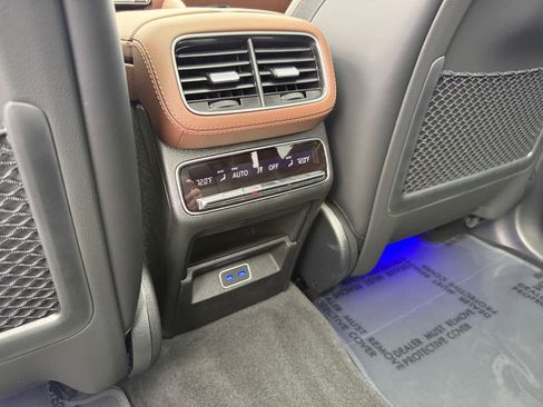 New 2026 Mercedes-Benz GLE 53 AMG 4MATIC image 28