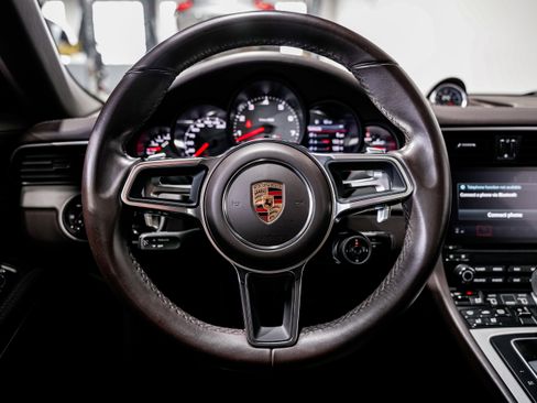 Used 2017 Porsche 911 Targa 4S image 10