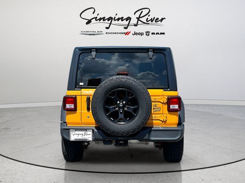 Used 2021 Jeep Wrangler Unlimited Sport AWD/4WD image 5