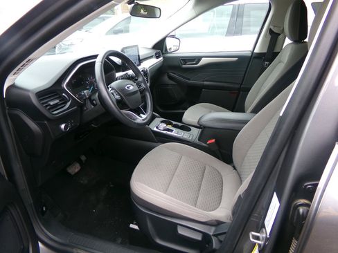 Used 2022 Ford Escape SE w/ SE Sport Appearance Package AWD/4WD image 11