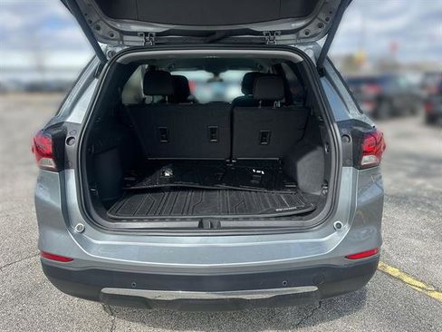 Used 2024 Chevrolet Equinox LT w/ LPO, Floor Liner Package image 18