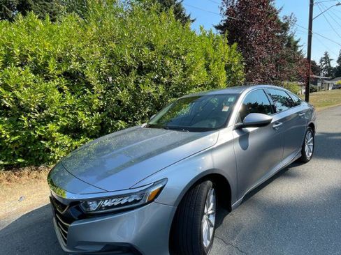 Used 2022 Honda Accord LX image 4