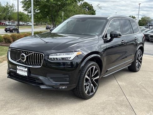 Used 2022 Volvo XC90 T6 Momentum w/ Advanced Package AWD/4WD image 12