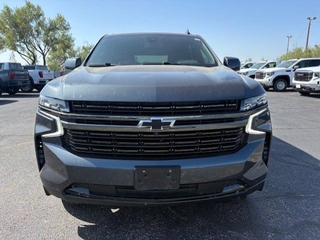 Used 2021 Chevrolet Tahoe RST w/ Luxury Package AWD/4WD image 2