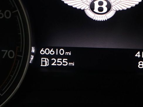 Used 2020 Bentley Bentayga Design Series image 18