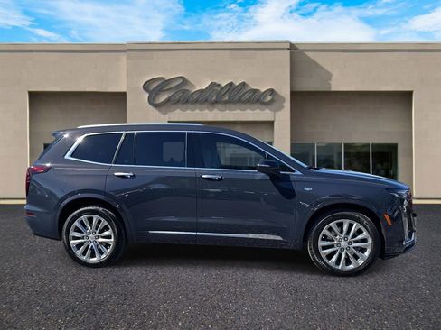 Certified 2024 Cadillac XT6 Premium Luxury w/ Technology Package image 2