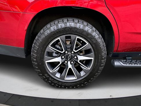Used 2021 Chevrolet Tahoe Z71 w/ Luxury Package image 36