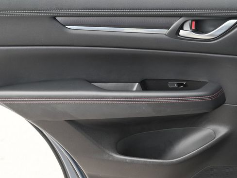 Certified 2023 MAZDA CX-5 Carbon Edition image 17