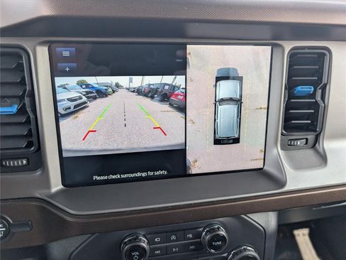 Used 2022 Ford Bronco Outer Banks AWD/4WD image 30