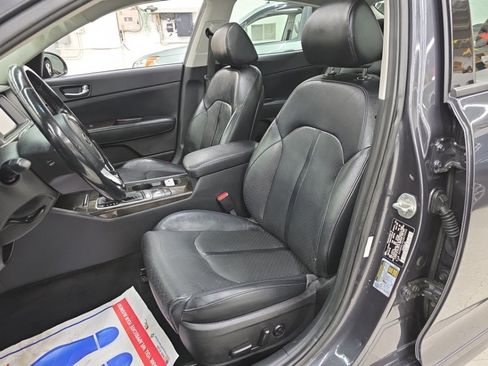 Used 2018 Kia Optima EX w/ Premium Package FWD image 7