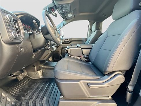 New 2026 GMC Sierra 2500 Pro w/ Convenience Package image 15